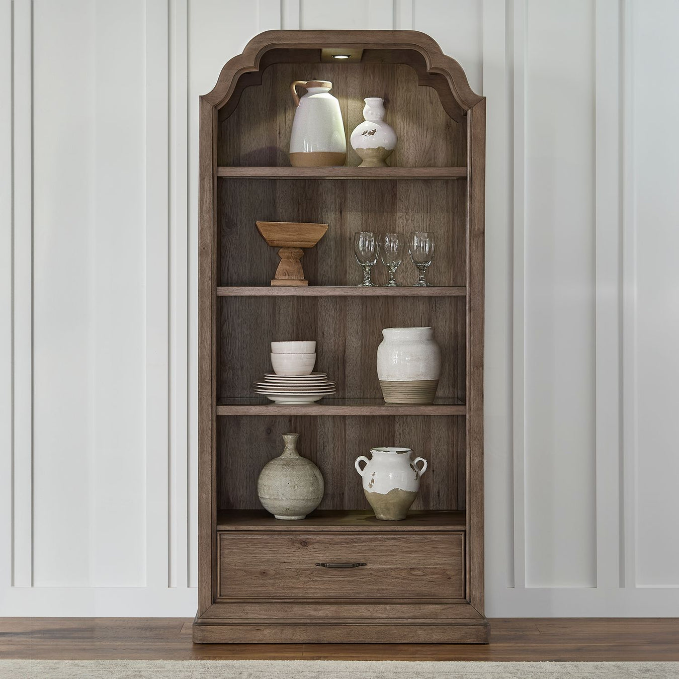Dining Room > Cabinets