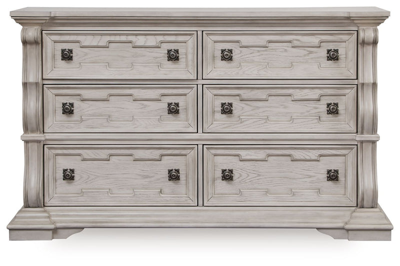 Bruchandi - Dresser