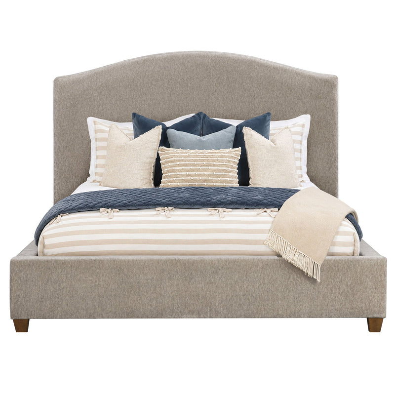 Gina - Bed