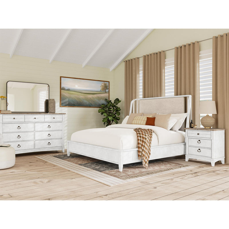 Maddox - Queen Upholstered Spindle Bed - White