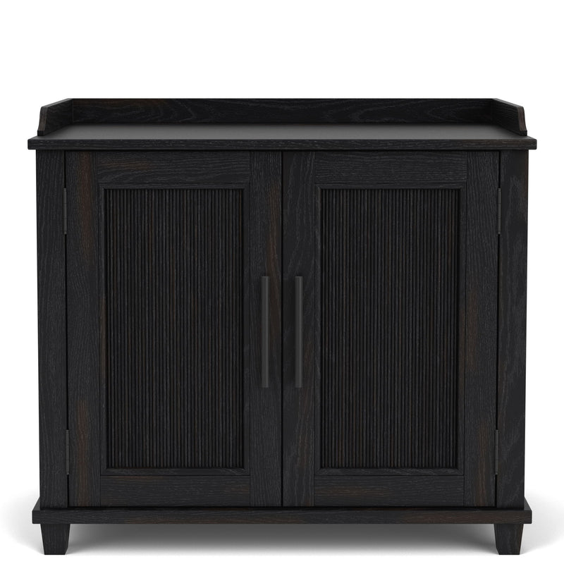 Calhoun - Bachelors Chest - Ebony Whiskey Oak