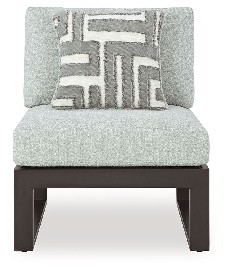 Beachloft - 5-Piece Outdoor Sectional - Black / Gray