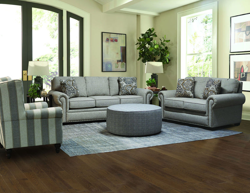 Brett - Loveseat With Nails