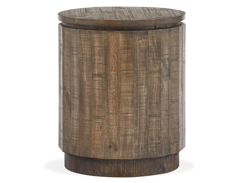 Baisden - Round Accent End Table - Tobacco